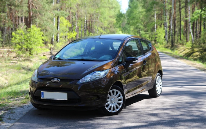 Ford Fiesta cena 21900 przebieg: 76000, rok produkcji 2011 z Kożuchów małe 781